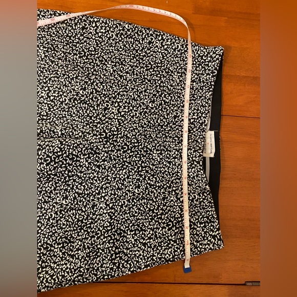 Anthropologie leopard cropped pant - Picture 3 of 6